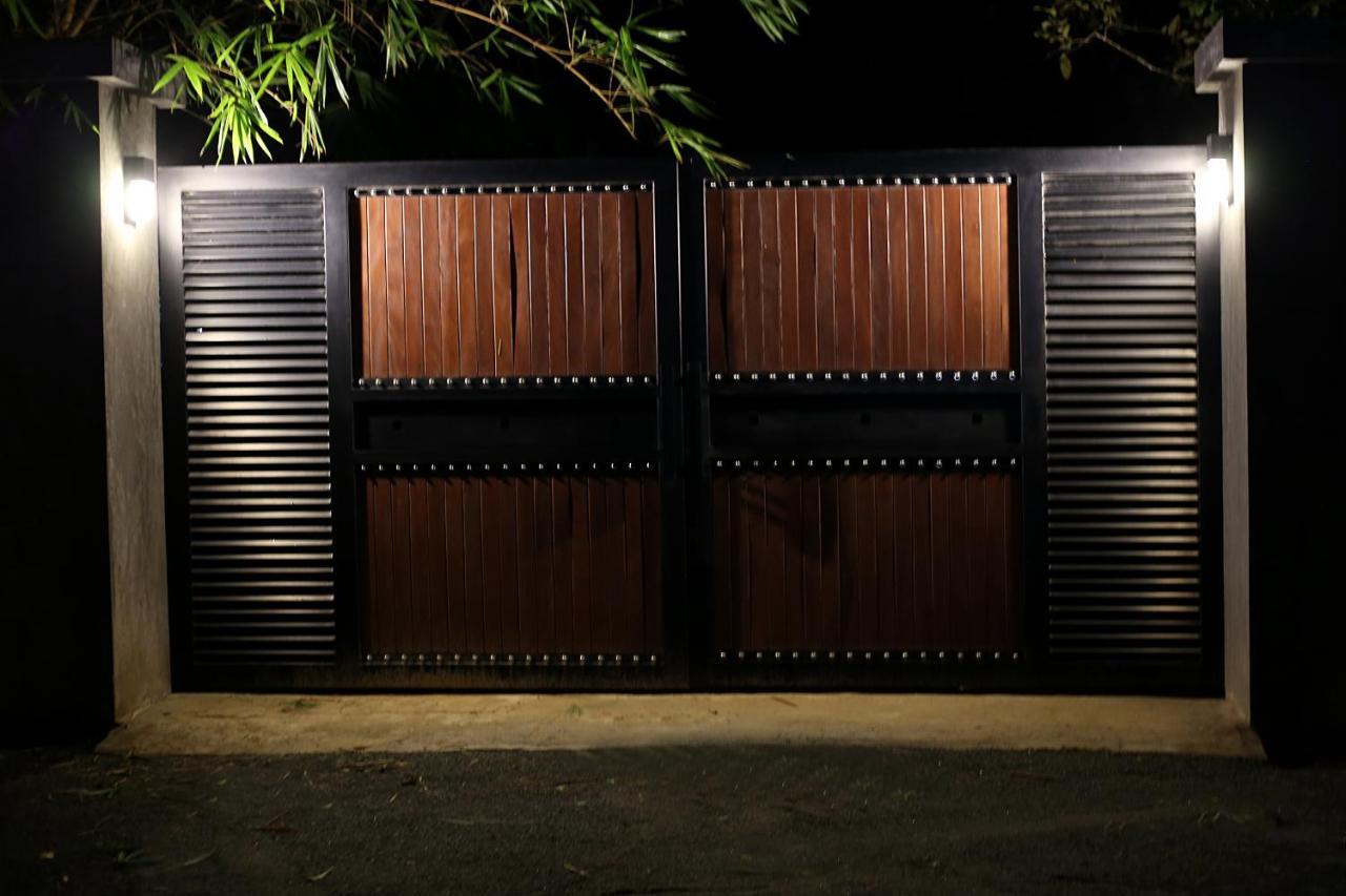 Triple Edge Villa Unawatuna Exterior foto
